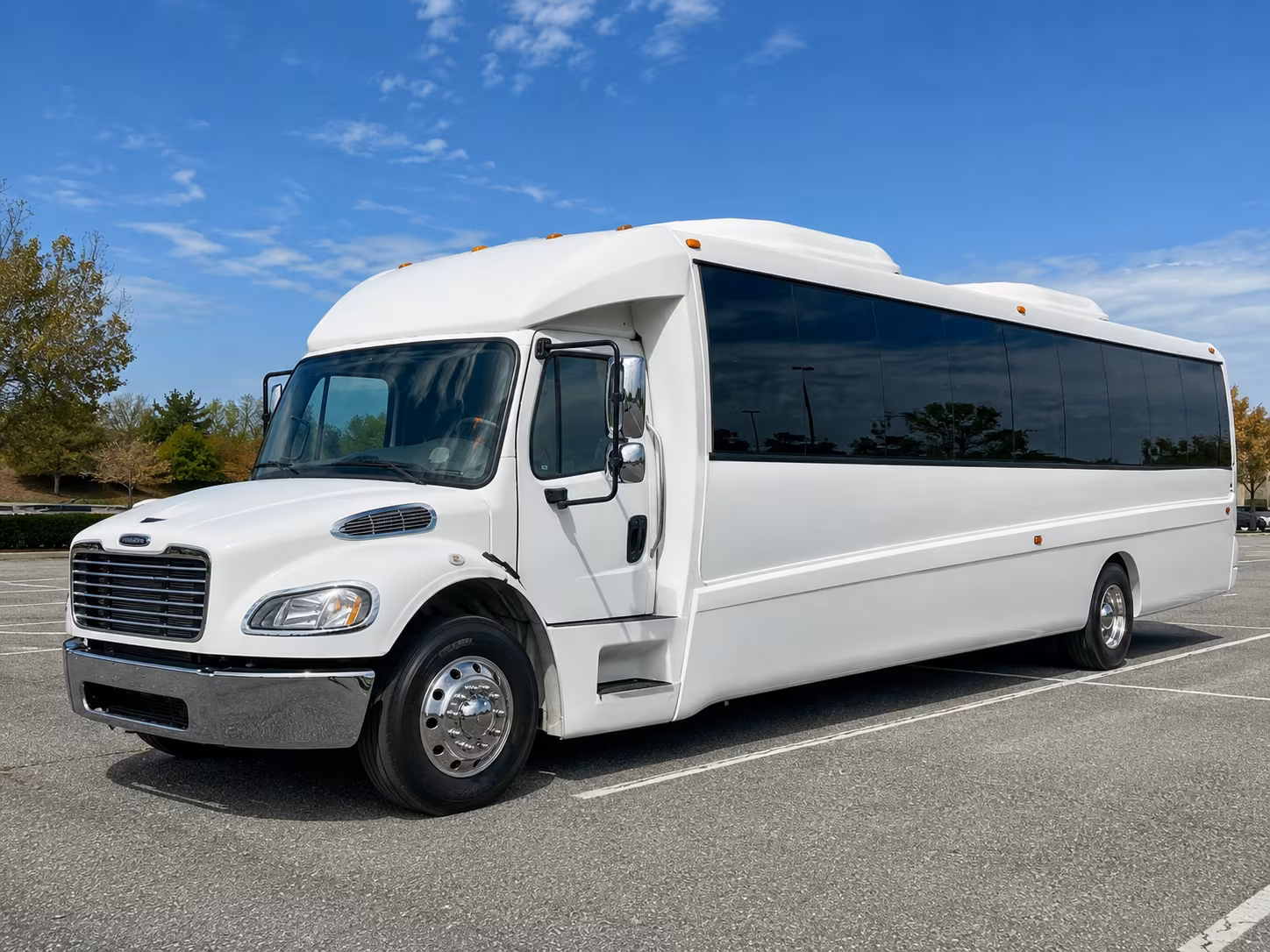 laredo 30 passenger party bus