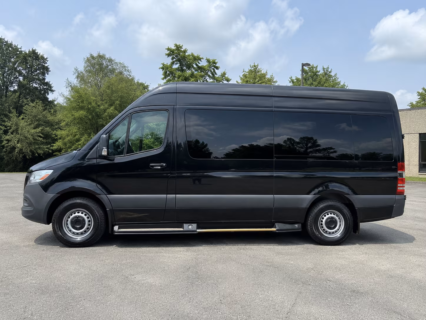 laredo concert transportation
