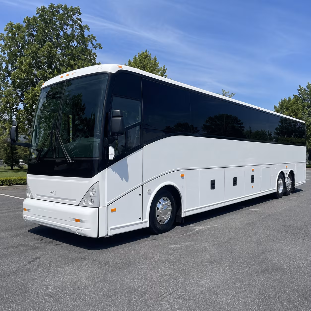 laredocoachbuscompany com makes planning a college visit to tamiu simple for high school groups